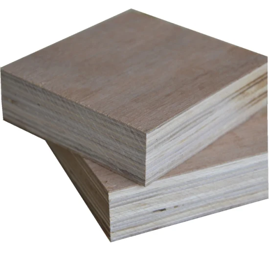 Venta al por mayor Mejor calidad Mdo Exterior Tratado a presión Impermeable 18 mm 12 CDX 4X8 Báltico Laminado OSB Birch Marine Plyboard Precio de madera contrachapada