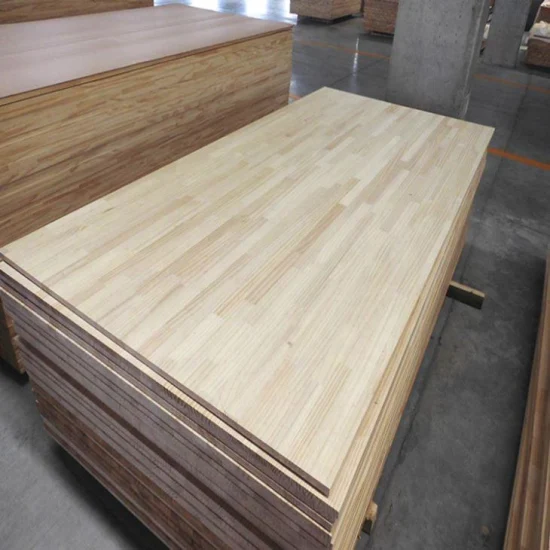 Tablero de madera maciza Junta de dedo Tablero laminado Resistente al agua OSB Tablero OSB barato para muebles